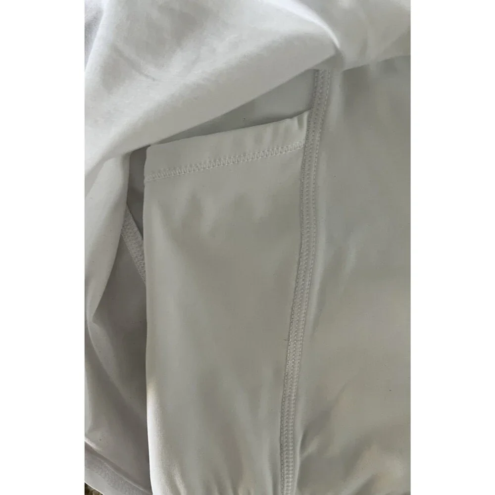 CRZ YOGA Women's High Waisted Tennis Skirt Size M White Tummy Control w/Pockets